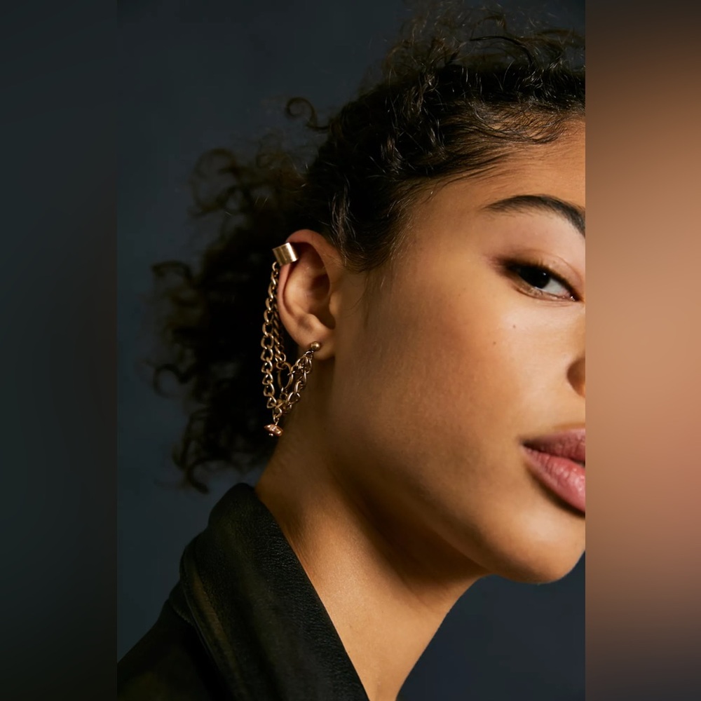 New🌟Free People -Headturned Ear Cuff-Turquoise